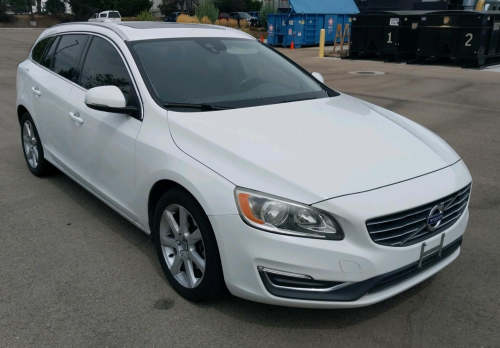 2016 VOLVO V60 - 100K MILES!