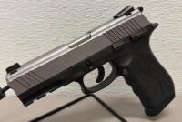 Taurus PT 840 .40 S&W, Two-Tone, DA/SA, 15+1 Cap, Picatinny Rail, SN: SBW94664 - 4