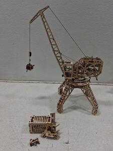 Wooden Crane and Cargo Box