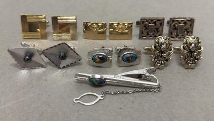 Mixed Lot Vintage Gold & Silver Tone Cufflinks (6 Pairs) & Tie Bar, Geometric & Lion Motif