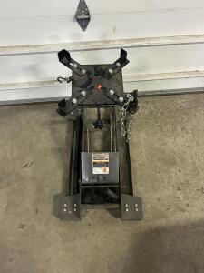 Pittsburgh Automotive 800 lb Low Lift Transmission Jack, Hydraulic, Model 69685, S/N 367821720