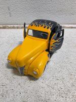 Sinclair Model A Pumper Die-Cast Coin Bank 1/25 Scale w/ Box & Custom Hot Rod Coupe Flame Model - 4
