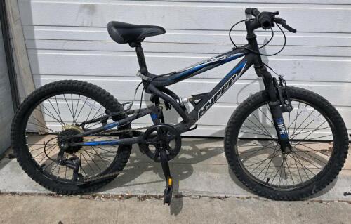 Hyper Shocker 20" Kids' Full-Suspension Mountain Bike, 7-Speed, Black/Blue