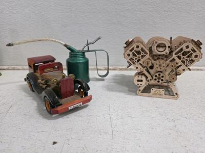 UGEARS V8 Engine Wooden Mechanical Model Kit, 776 Pieces, Advanced Level, 1:6 Scale