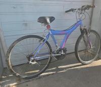 Huffy Kiabab Women's Mountain Bike, 18-Speed, 26" Wheels, Front Suspension - 3