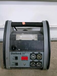 DieHard Portable Power 1150 &ndash; 1150 Peak Amps, 400W Inverter, 100 PSI Compressor