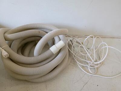 Flexible Pool Vacuum Hose with Attached Power Cord, 30 ft Length, 1.5 in Diameter