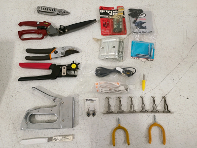 Stanley Staple Gun, Fiskars Pruning Shears, Maxam Multi-Tool Hardware Lot, 16 Items