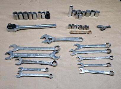 (1) 1/2" Drive Ratchet & Assorted Sockets & Box End Wrenches