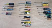 Lot Of (30) Assorted Bit Drivers & Screwdrivers