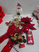 Working Bissell Powerlifter Hand Vac, Kwikset Polished Brass Door Knobs, Holiday Decorations - 5
