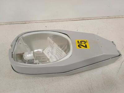 25W HPS Cobra Head Street Light Fixture, Arm Mount, Aluminum Housing, Photocell Socket, Grey