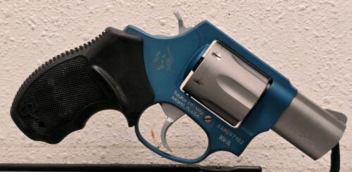 Taurus 856 ULTRA-LITE .38 Special DA/SA Revolver, 2" Barrel, 6-Shot, Blue/Matte Stainless, SN: AAM097182