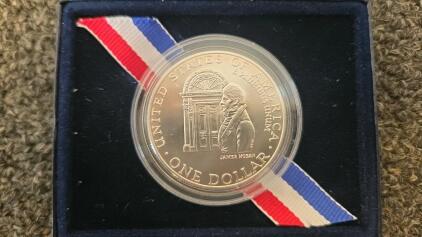 1992 White House 200th Anniversary Uncirculated Silver Dollar, Denver Mint, Original Packaging