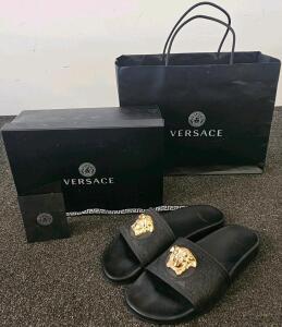 Versace Medusa Pool Slide Gomma Black/Gold Rubber Men's Size EU 40 (US 7) w/Box & Receipt