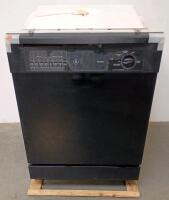 GE Nautilus Built-In Dishwasher, 5 Wash Cycles, Mechanical Controls, Black/White
