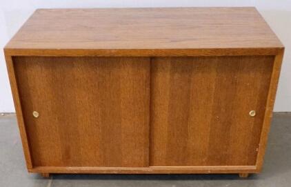 Mid-Century Oak Sliding Door Credenza With Internal Drawer And Shelves