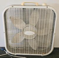 Lasko 20" Box Fan Model 3733, 3-Speed, White, Save-Smart Energy Efficiency (Tested, Works), Fog Machine, USB Diffuser (Unable To Test), And More - 3