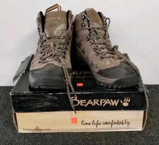 BEARPAW Lassen WP Men's Hiking Boots, Size 12, Brown, Waterproof, Original Box
