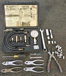 EastCoast CT4000 Racing Compression Tester Kit 0&ndash;300 psi, Adapters, Sockets, Pliers, Wrenches
