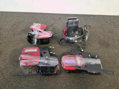 4x Optronics-Style Trailer Tail Light Assemblies, Bolt-On, License Plate Brackets, Wiring, 12V