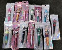25 Novelty Beaded Retractable Ballpoint Pens, Multicolor, Fun Designs, 2 Plates, Dish Rack Set - 3
