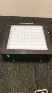 Apollo Horticulture 10.5&rdquo; x 10.5&rdquo; Led Grow Light