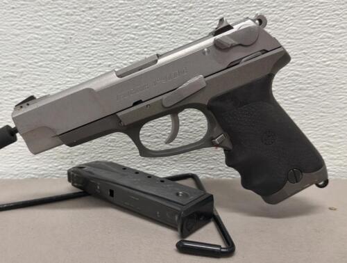 Ruger P91DC .40 S&W Stainless Pistol, 4.5" Barrel, 11+1 Capacity, Decocker, SN: 340-29372