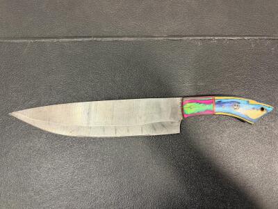 Custom Damascus Steel Fixed Blade Knife &ndash; 8" Blade, Multicolored Full Tang Handle, Mosaic Pin