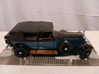 1929 Rolls-Royce Phantom I Cabriolet de Ville 1:18 Scale Model Car, Blue/Black Diecast - 3