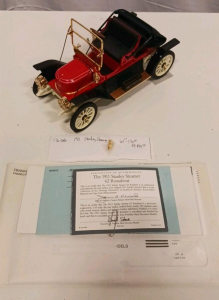 Franklin Mint 1:16 1911 Stanley Steamer 62 Runabout Die-Cast Model w/ COA, Red/Black