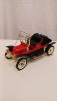 Franklin Mint 1:16 1911 Stanley Steamer 62 Runabout Die-Cast Model w/ COA, Red/Black - 3
