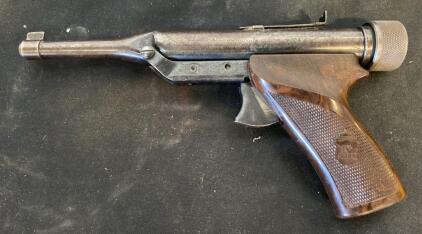 Daisy Powerline 1200 CO2 Air Pistol, .177 Caliber, Brown IV SCORE Grip, Vintage BB Gun, USA