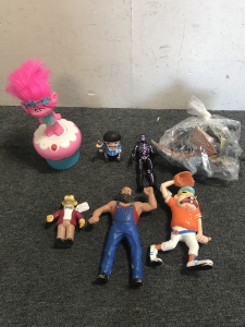 (1) Dancing Troll (1) Bag of Dinosaurs Toys (1) 1986 Sport Freaks Figure (1) Grandpa Simpson (1) 1984 Titan Sports Figure (1) Makoto-Chan Wind Up Figure