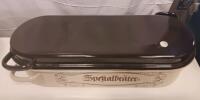 Oval Enamel Roasting Pan with Lid and Rack, 16" x 12" x 4", 10.5 Qt Capacity - 3