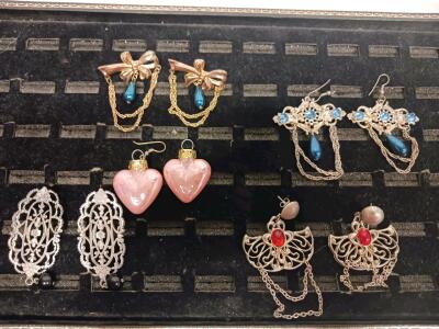 Five Sets of Vintage-Inspired Costume Dangle Earrings