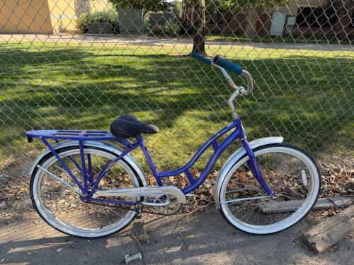Schwinn Perla Cruiser Bicycle, 18" Steel Frame, 26" Wheels, Blue