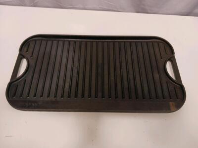 Lodge LDP3 Cast Iron Reversible Griddle/Grill Pan, 16.75" x 9.5", Made in USA
