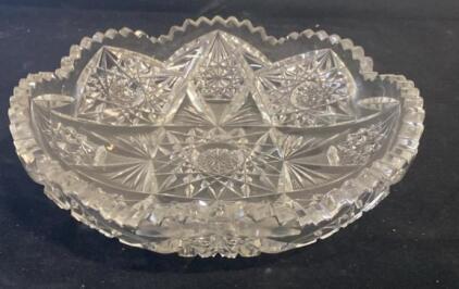American Brilliant Period Cut Glass Bowl, 8" Diameter, Starburst Pattern, Scalloped Edge