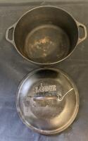 Lodge 8DOL 8-Quart Cast Iron Dutch Oven with Lid, Made in USA - 3