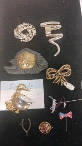 Lot of 9 Vintage Brooches & Pins &ndash; Cascade Duck, Bows, Abstract, Pearl Wreath, Stick Pins