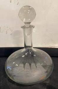 Wide-Bottom Glass Decanter with Etched Sailing Ship and Stopper &ndash; 10" Tall, 1L Capacity