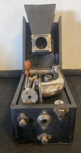 Peter Pan Portable 78 RPM Gramophone, England, 1920s, Complete with Case & Original Parts
