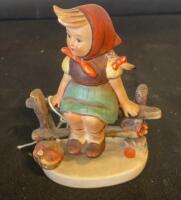 Goebel Hummel "Just Resting" Figurine, Model 112 3/0, 4" Porcelain, Reinhold Unger