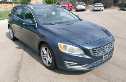 2015 VOLVO V60 -