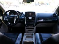2014 CHRYSLER TOWN AND COUNTRY - 3RD ROW SEATING! - 19