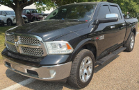 2014 RAM 1500 - 4X4!