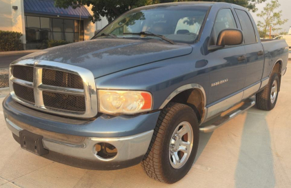 2004 DODGE RAM - 4X4!