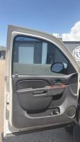 2011 GMC YUKON - 4X4! - 9