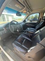 2011 GMC YUKON - 4X4! - 10